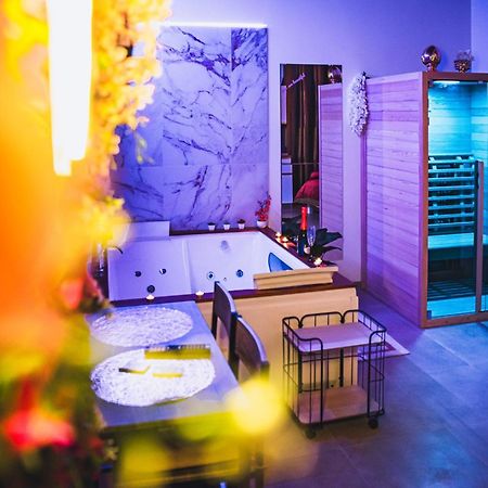 אסראלה Atanasia Suite מראה חיצוני תמונה